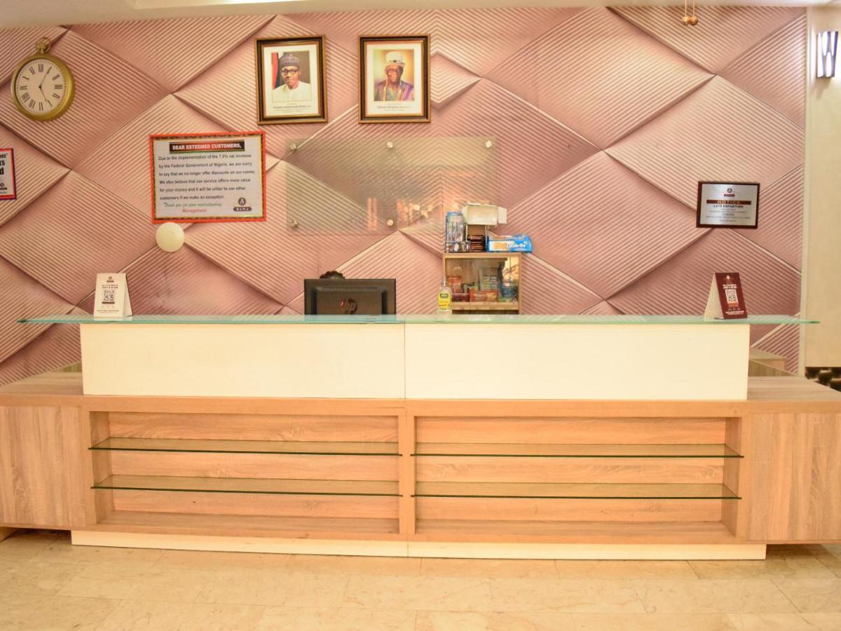 Bana Hotel & Suites Lagos Eksteriør bilde