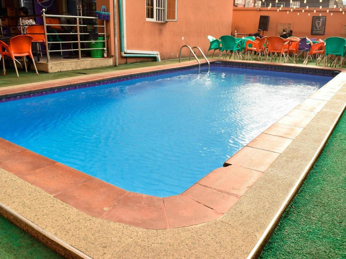 Bana Hotel & Suites Lagos Eksteriør bilde