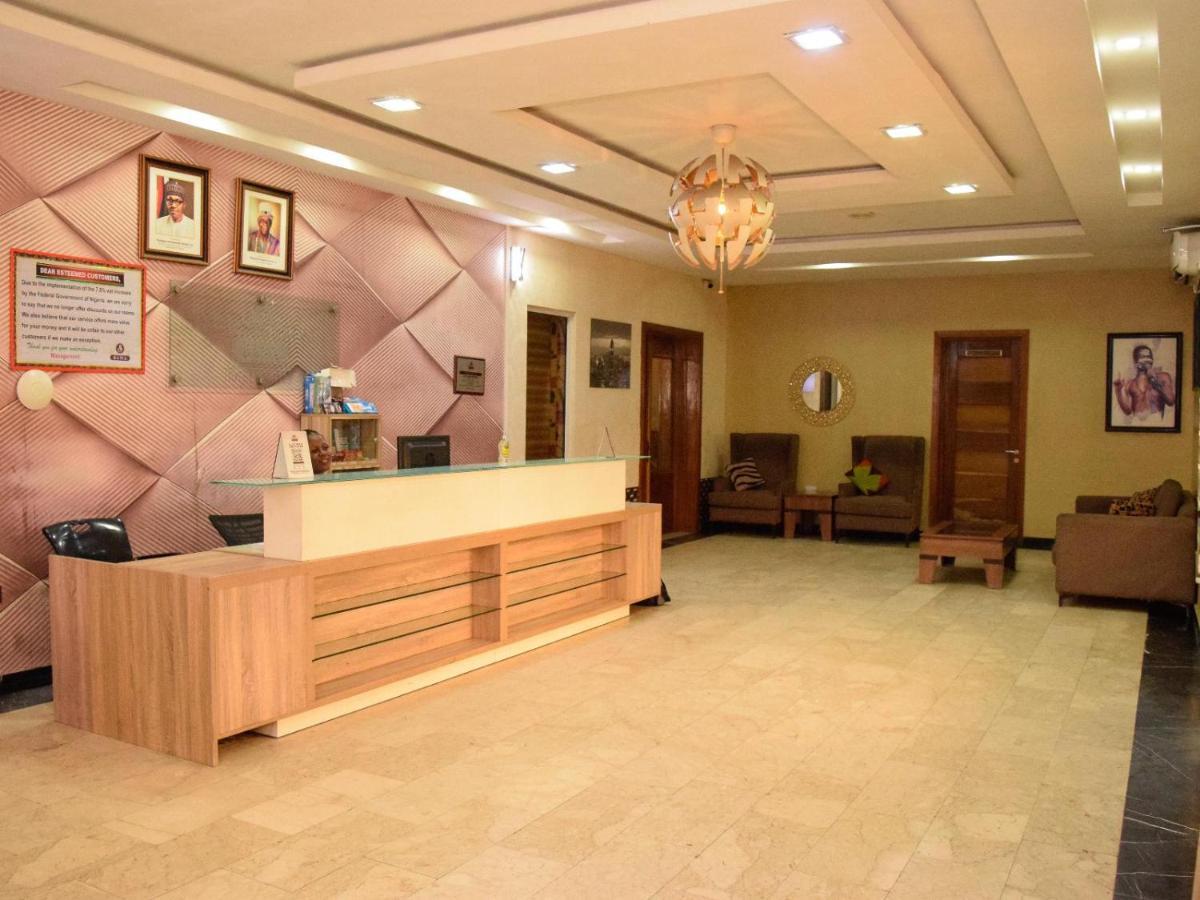 Bana Hotel & Suites Lagos Eksteriør bilde