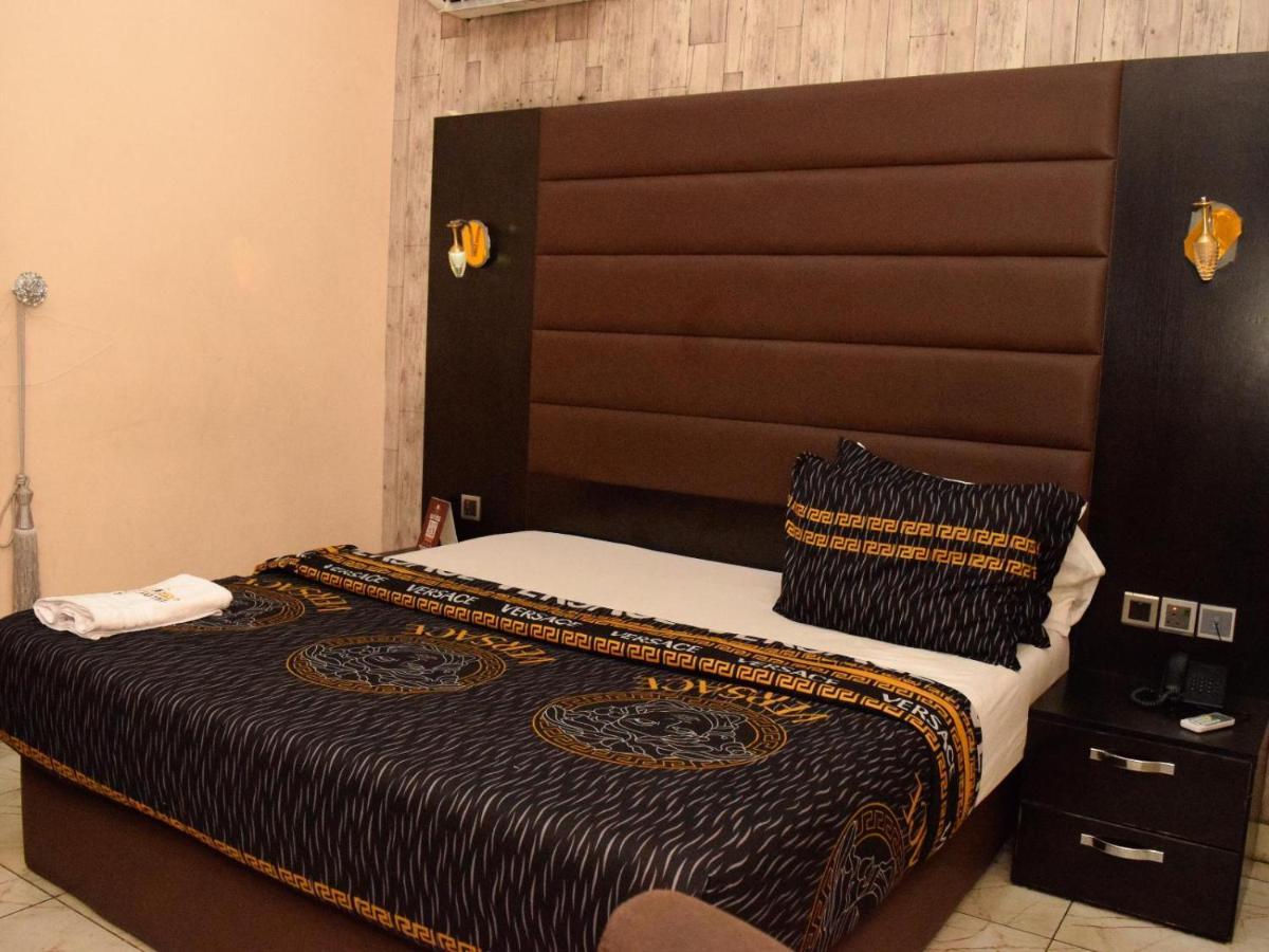 Bana Hotel & Suites Lagos Eksteriør bilde