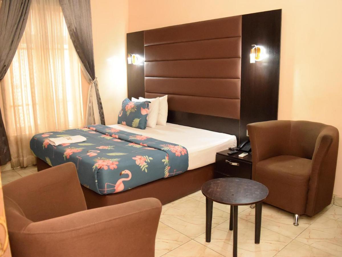 Bana Hotel & Suites Lagos Eksteriør bilde