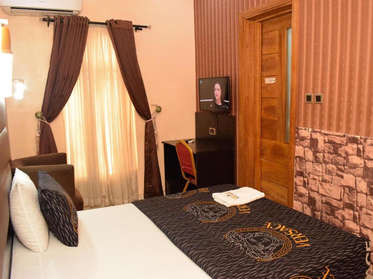 Bana Hotel & Suites Lagos Eksteriør bilde