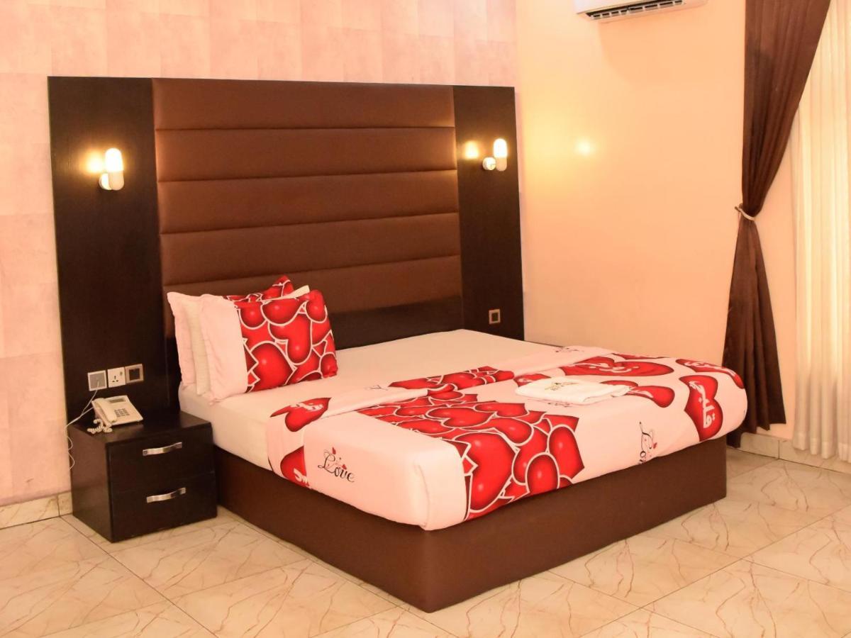 Bana Hotel & Suites Lagos Eksteriør bilde