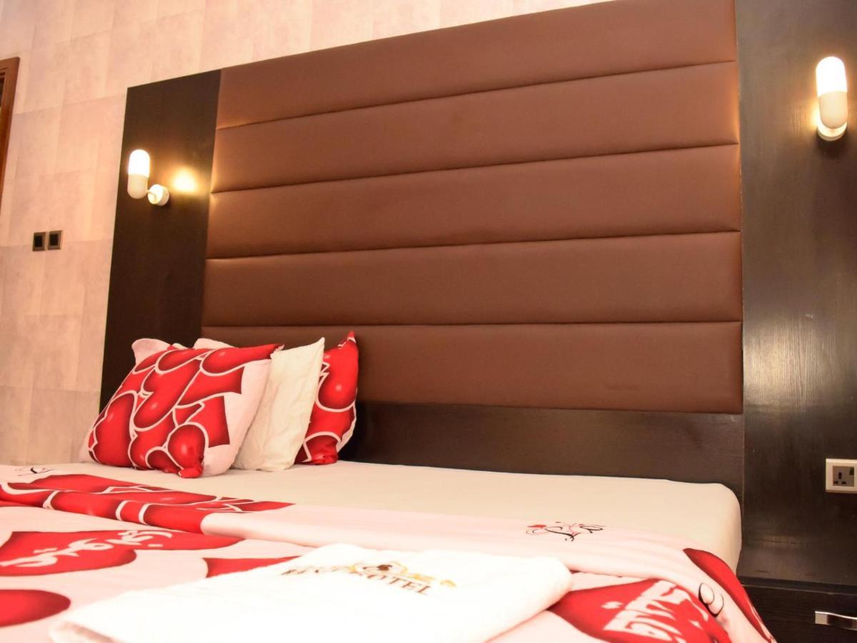 Bana Hotel & Suites Lagos Eksteriør bilde