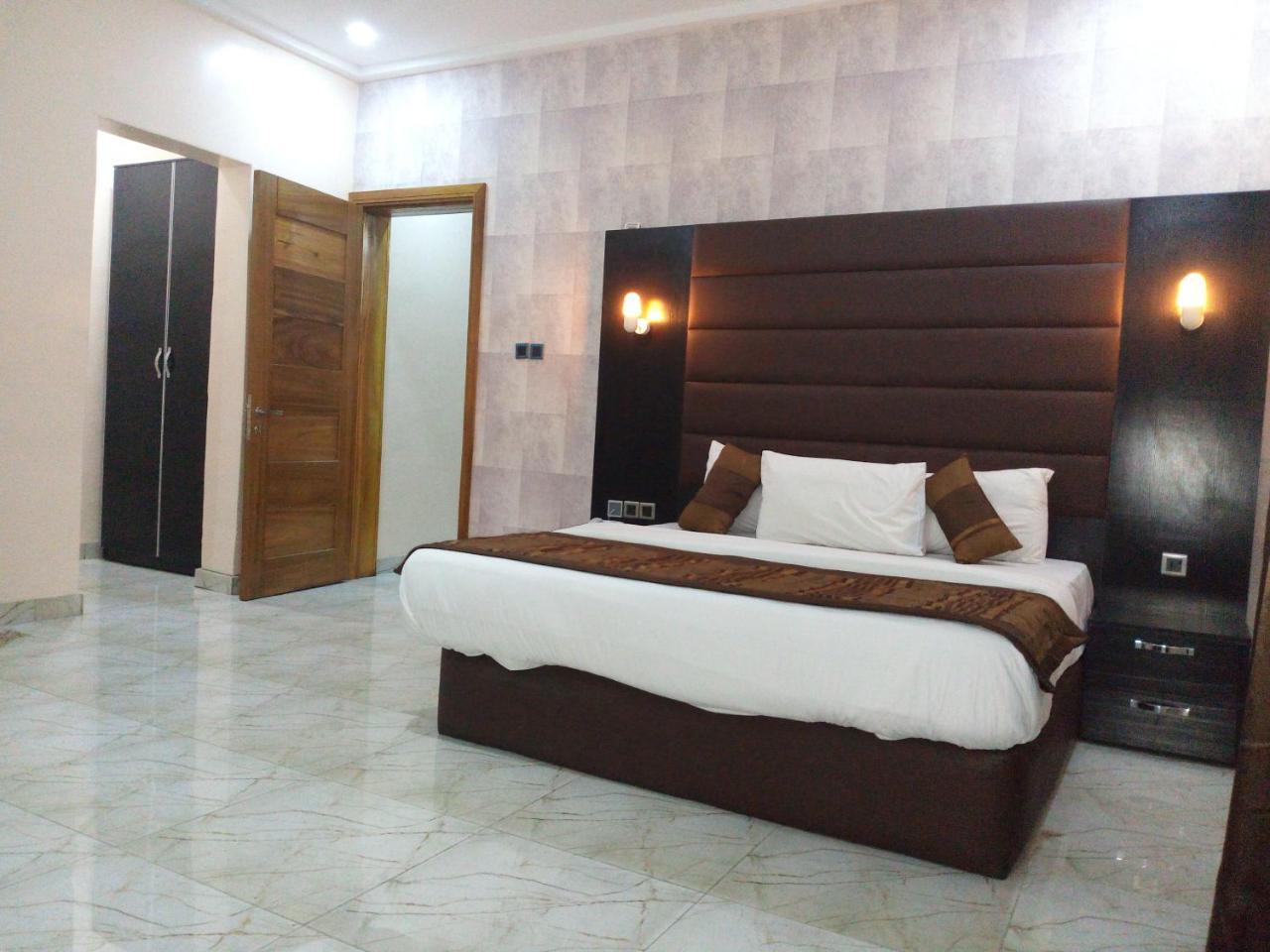 Bana Hotel & Suites Lagos Eksteriør bilde