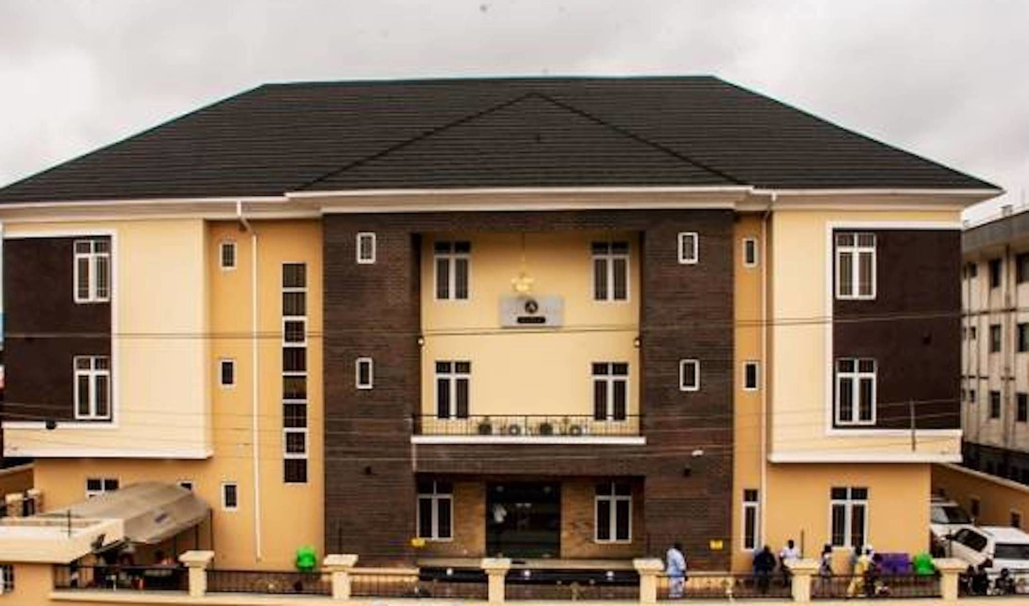 Bana Hotel & Suites Lagos Eksteriør bilde